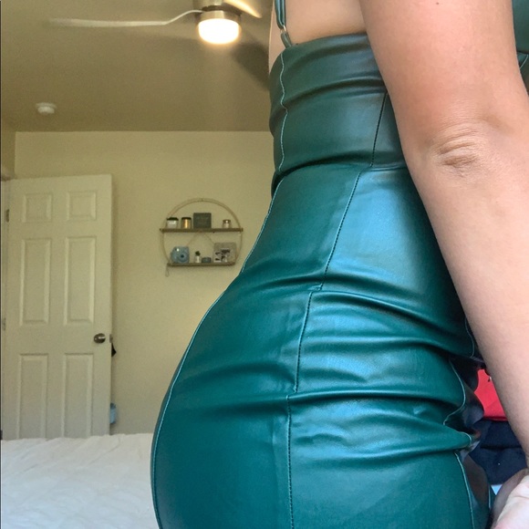 Forest green form fitting faux leather mini dress - Picture 6 of 6
